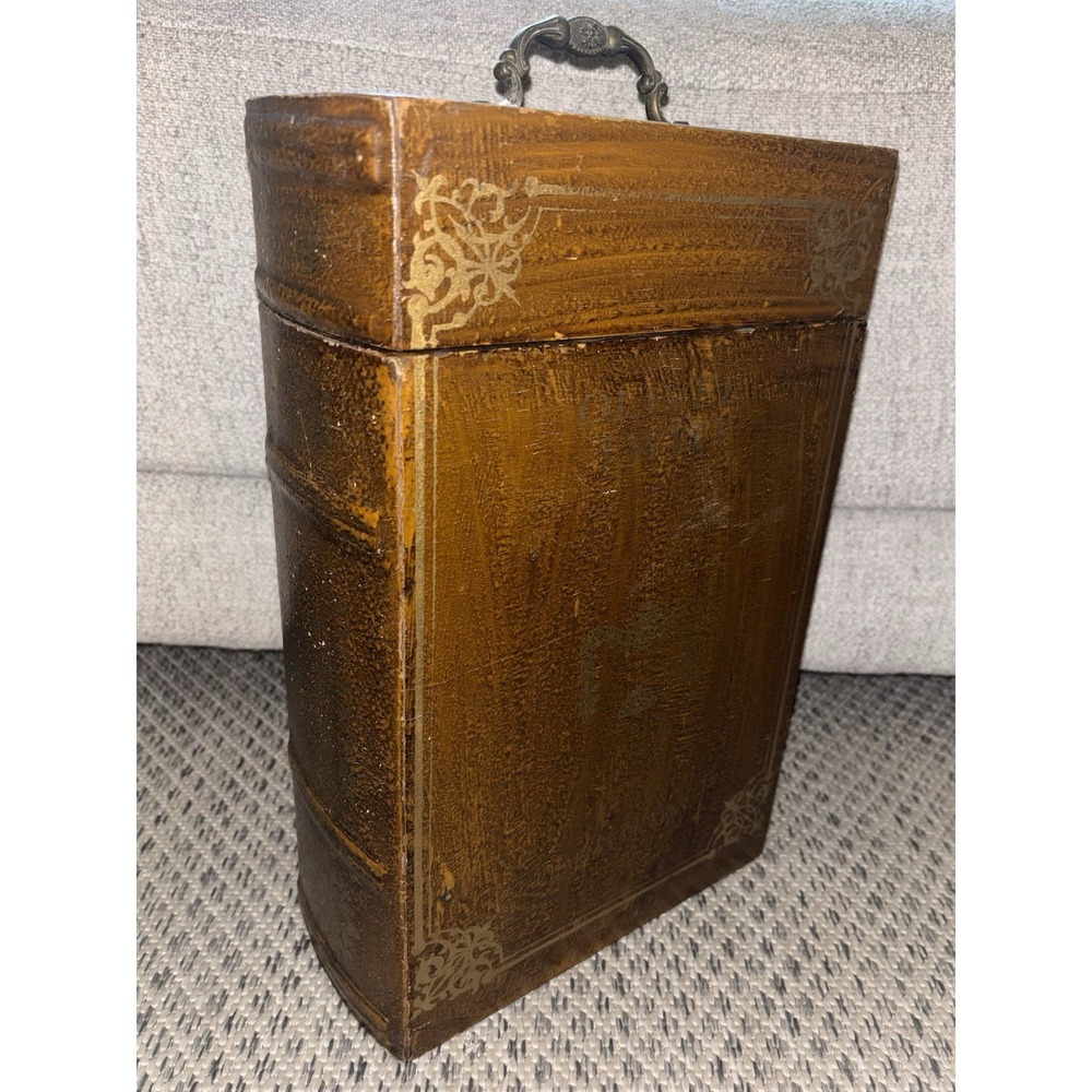 Large Wood Faux Book Box Oliver Twist By Charles Dickens Vintage Latch Buckle - Picture 9 of 16